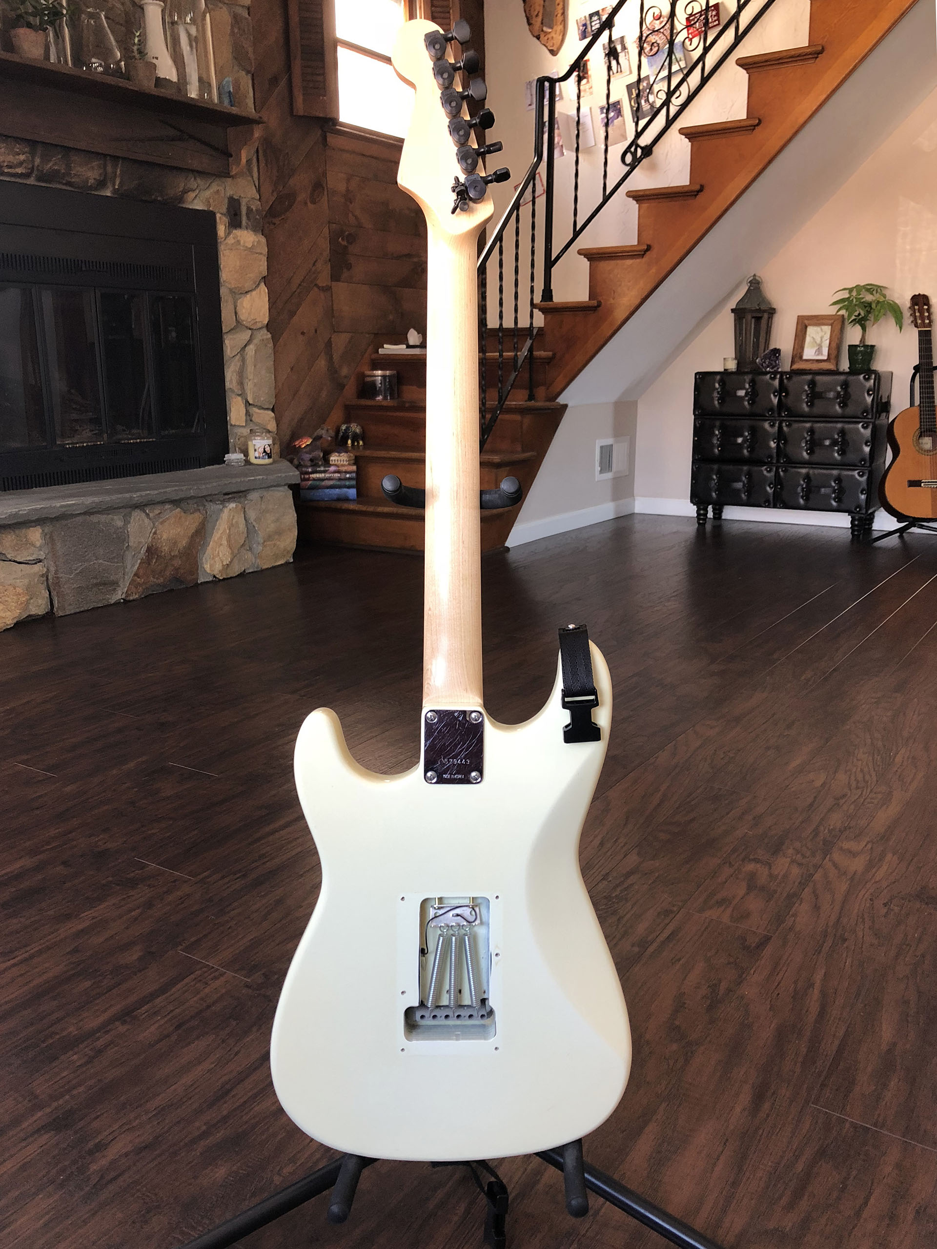 V.J.'s Fender Squier Stratocaster Hybrid